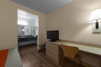 Motel 6 Albany