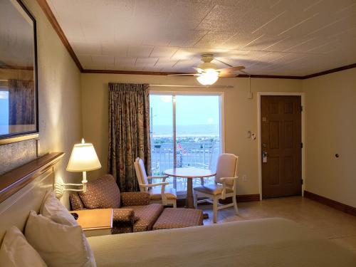 Hotel Avondale By The Sea