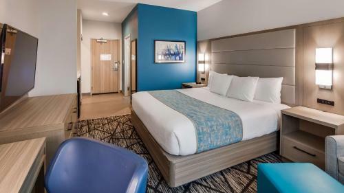 Hotel Best Western Plus Mid County