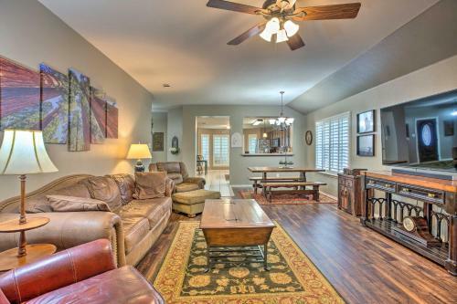 Charming Home With Yard, 25 Mi To Dtwn Dallas!