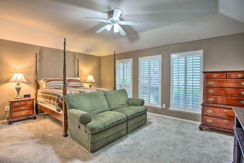 Charming Home With Yard, 25 Mi To Dtwn Dallas!