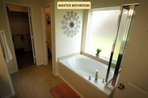 Rosenberg, Richmond, Katy, 2 Story, 10 Beds - Coopers Hill