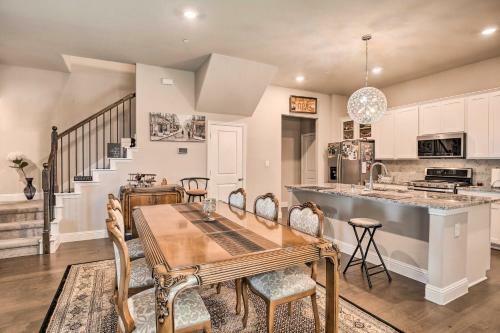 Chic Rowlett Retreat With Views - Walk To Lake!