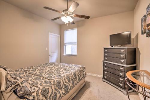 Chic Rowlett Retreat With Views - Walk To Lake!