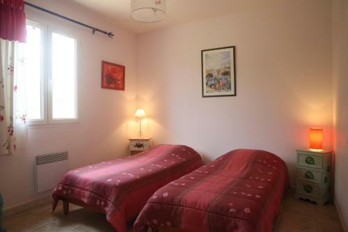 Hostal Gite Anduze Le Clos Des Cigales