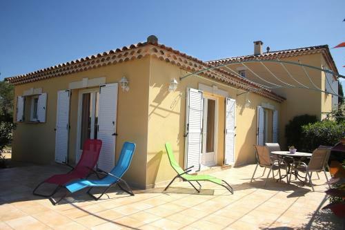 Hostal Gite Anduze Le Clos Des Cigales