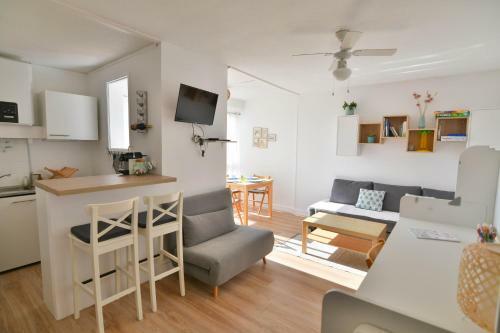 Apartamento Studio Carnon Loggia Au Soleil Et La Mer � 2 Pas