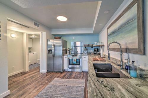 Apartamento Stylish Allegra Isles Escape With Pool Access!