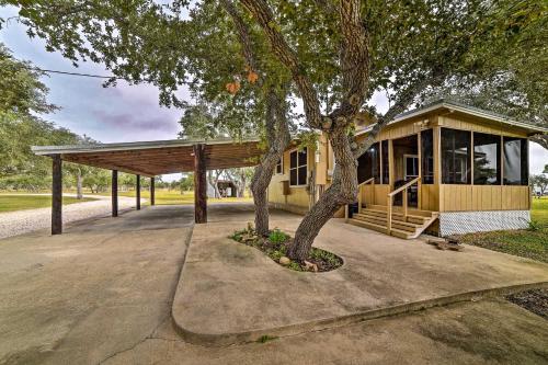 Fishermans Paradise Rockport Home With Patio!
