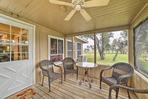 Fishermans Paradise Rockport Home With Patio!
