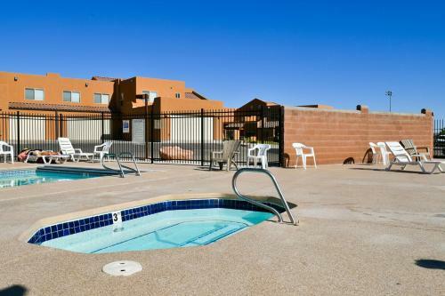 Rvv 4a4 - Beautiful 3 Bed Two And A Half Bath Home Near Pool