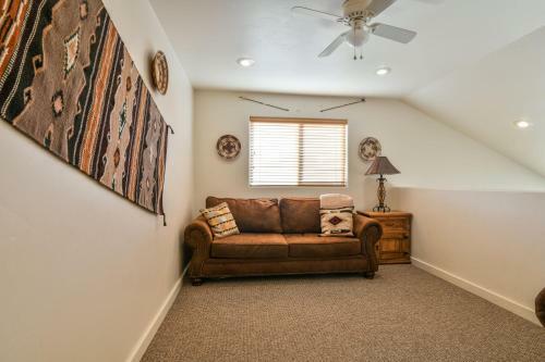 Rvv 4a4 - Beautiful 3 Bed Two And A Half Bath Home Near Pool
