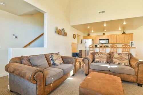 Rvv 4a4 - Beautiful 3 Bed Two And A Half Bath Home Near Pool