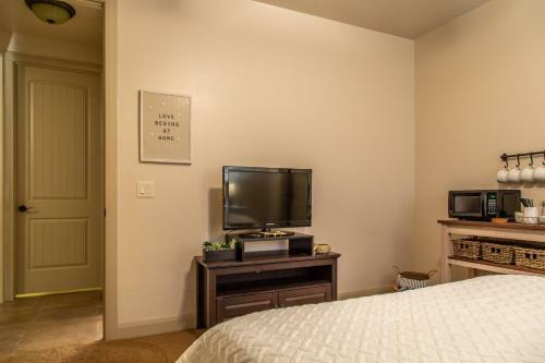Hostal Hurricane Hill Home