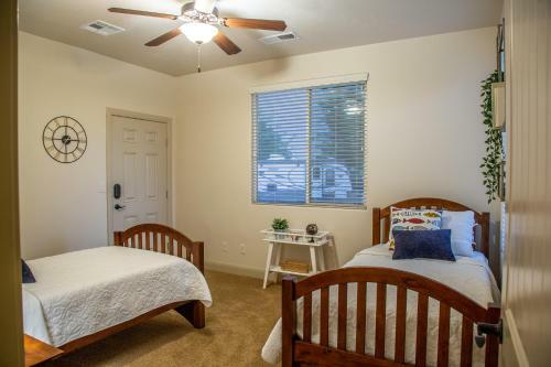 Hostal Hurricane Hill Home