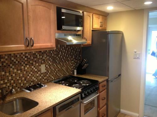 Hotel Biscayne Suites