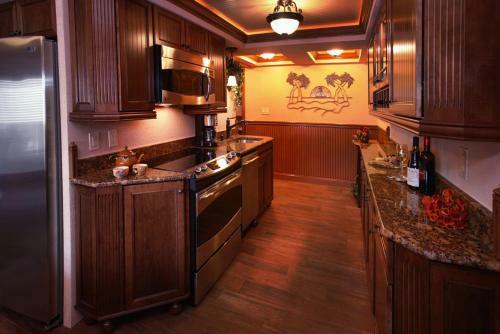 Hotel Biscayne Suites