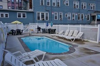 Ocean Breeze Hotel