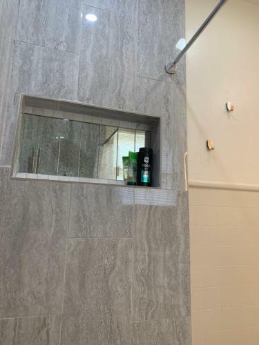 Apartamento Downtown Cozy Upstairs One Bedroom Apt