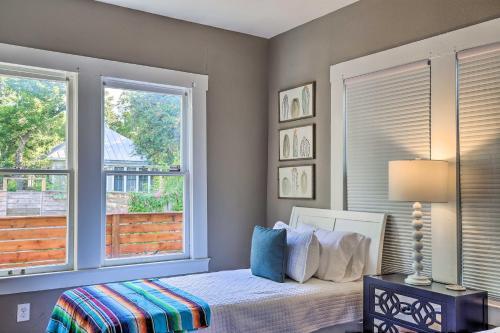 Charming Getaway Less Than 1 Mi To Dtwn And River Walk!