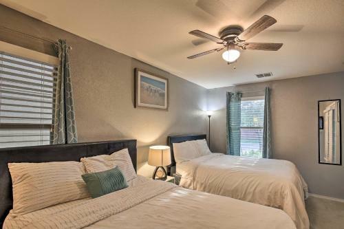 Pet-friendly Getaway With Yard About 4 Mi To Seaworld!