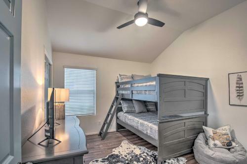 Stylish San Antonio Home Less Than 2 Mi From Seaworld