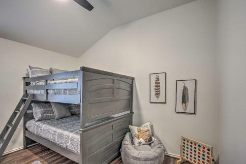 Stylish San Antonio Home Less Than 2 Mi From Seaworld