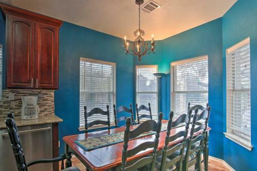 Charming San Antonio Home Less Than 2 Mi To Seaworld!