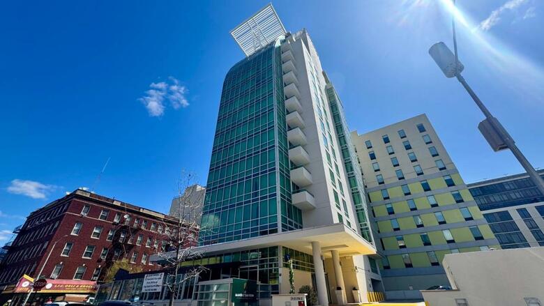 Lic Manhattan View Hotel