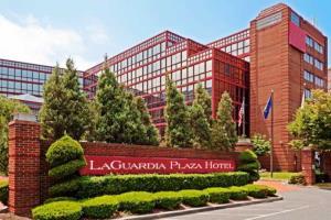 Laguardia Plaza Hotel