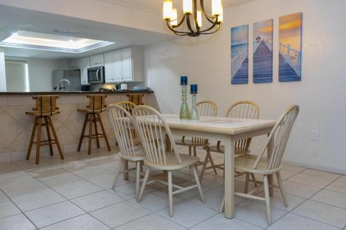 Stunner 9th Floor View Home With 2 Heated Pools - Saida 3-903