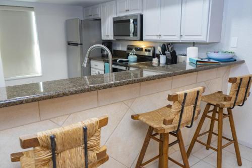 Stunner 9th Floor View Home With 2 Heated Pools - Saida 3-903