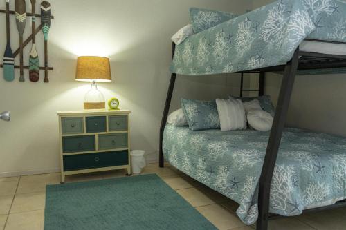 Stunner 9th Floor View Home With 2 Heated Pools - Saida 3-903