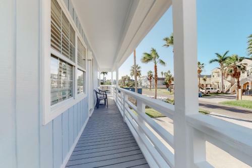 Lazy Seagull Beach House