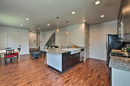 Pet-friendly Slc Townhouse Less Than 4 Mi To Downtown!