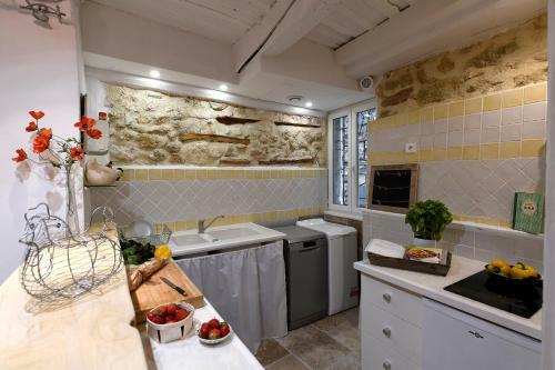 Le Petit Tr�sor Du Luberon