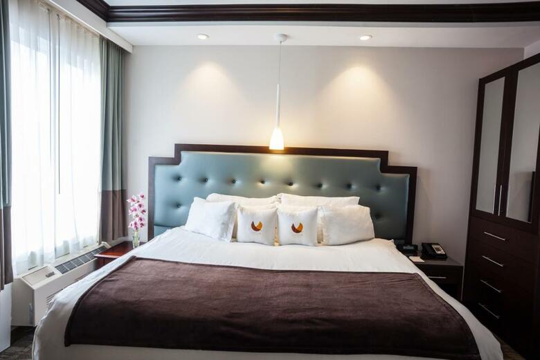 Condor Hotel Brooklyn