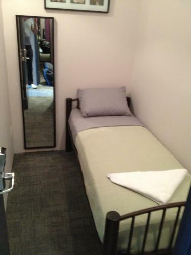 B Hotel & Hostel