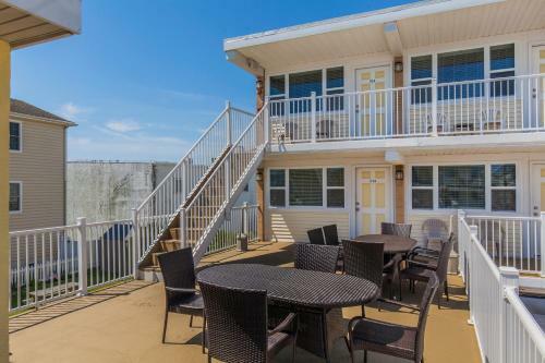 Motel Esplanade Suites