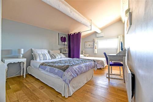 Hostal Maison Capucine