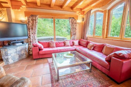 Chalet Mira Belum Jacuzzi Parking Priv�