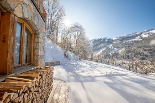 Chalet Mira Belum Jacuzzi Parking Priv�