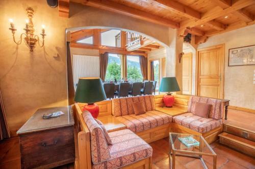 Chalet Mira Belum Jacuzzi Parking Priv�