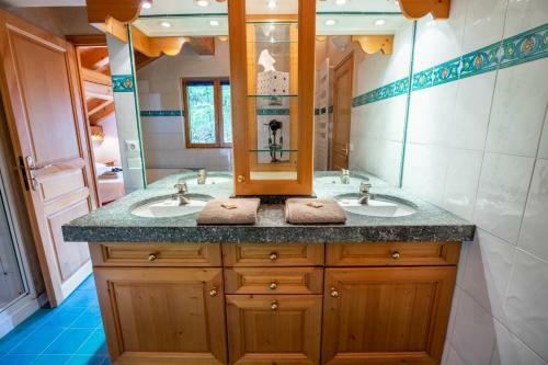 Chalet Mira Belum Jacuzzi Parking Priv�