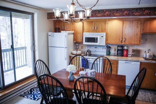 Apartamento 2br Quiet Family Weekend Getaway @ Smugglers Notch
