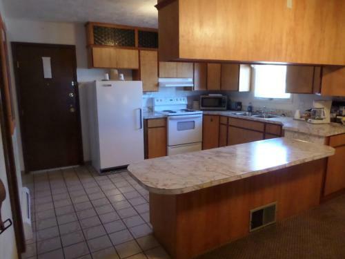 Motel Americas Best Value Port Polson Inn