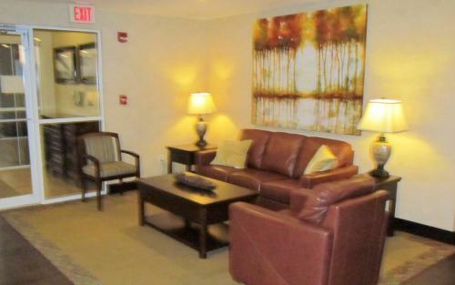 Hotel Centerstone Inn