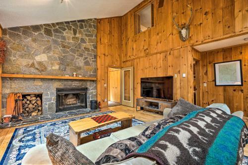 Spacious Dover Home With Sauna Less Than 5 Miles To Ski!