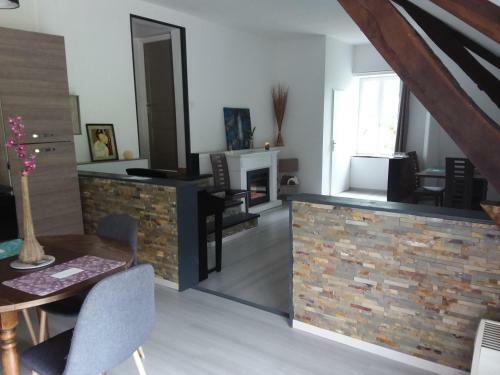 G�te De La Maison Bleue