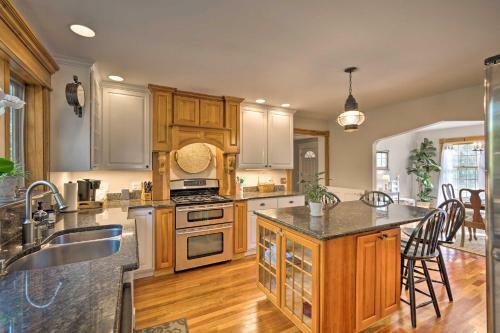 Vt Custom Country House On 10 Beautiful Acres